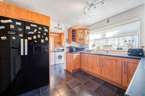 101 Binniehill Road, Cumbernauld, Glasgow, G68 9DT