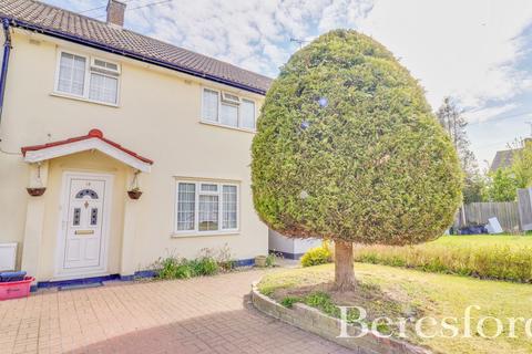 14 Plashet Gardens, Brentwood, CM13 2BS