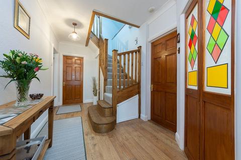 79 Church Way, South Croydon, CR2 0JU