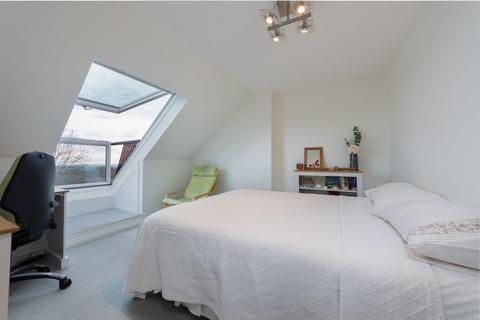 79 Church Way, South Croydon, CR2 0JU