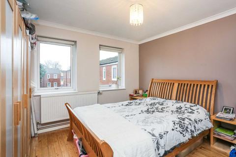 68 Detmold Road, London, E5 9NJ