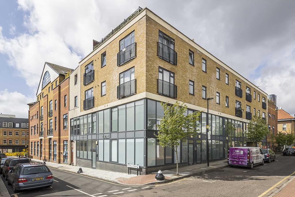 Bacon Street, Shoreditch, E2 2 bed apartment - £2,050 pcm (£473 pw)