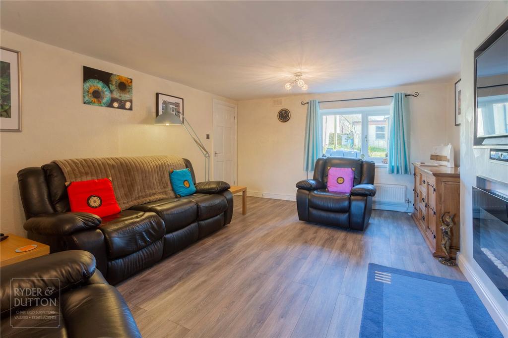 Lounge: