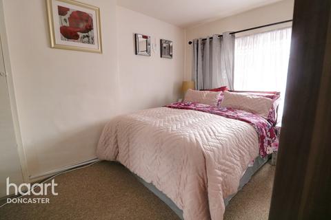 10 Ballam Avenue, Doncaster, DN5 9DX