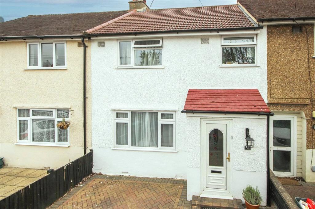 Harvey Road, London Colney, St. Albans 3 bed terraced house £500,000