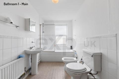 36 Dales Road, Borehamwood, WD6 2SG