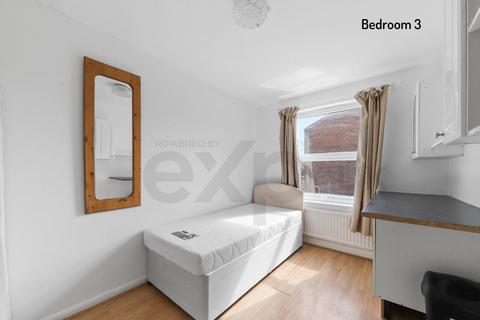 36 Dales Road, Borehamwood, WD6 2SG