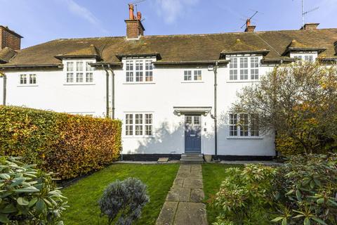 Temple Fortune Lane, Hampstead Garden Suburb, NW11
