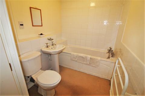 22 Alnesbourn Crescent, Ipswich, IP3 9GD