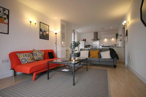 2 bedroom apartment to rent, The Bridge, 40 Dearmans Place, Manchester
