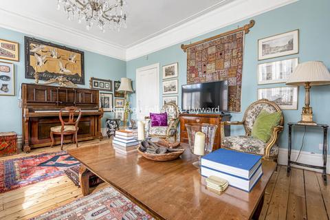 152 Inchmery Road, London, SE6 1DF