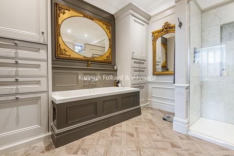 152 Inchmery Road, London, SE6 1DF