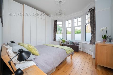 Flat 1, 1 Marchwood Crescent, London, W5 2DZ