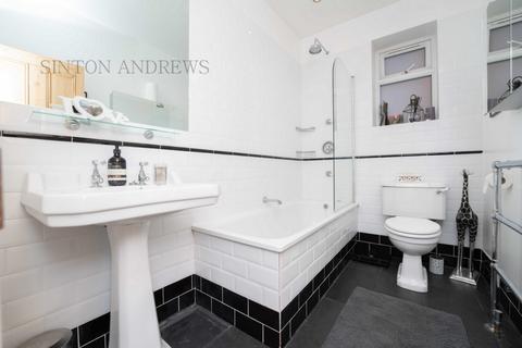 Flat 1, 1 Marchwood Crescent, London, W5 2DZ