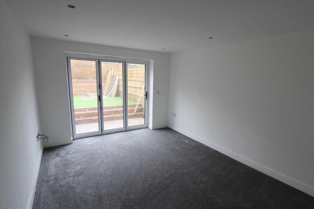 Holmewood Road, Tunbridge Wells 3 bed semidetached house £345,000