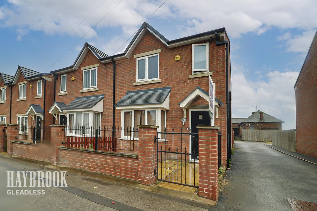 Queen Mary Road, Sheffield 3 bed semidetached house £157,000