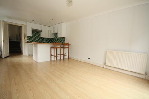 2 bedroom flat to rent, Carholme Road, SE23