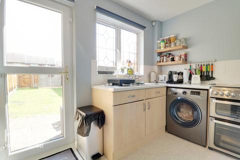 51 Copperfields Way, Romford, RM3 0XE