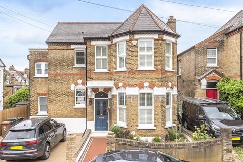 5 Pearfield Road, London, SE23 2LP