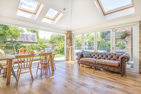 5 Pearfield Road, London, SE23 2LP