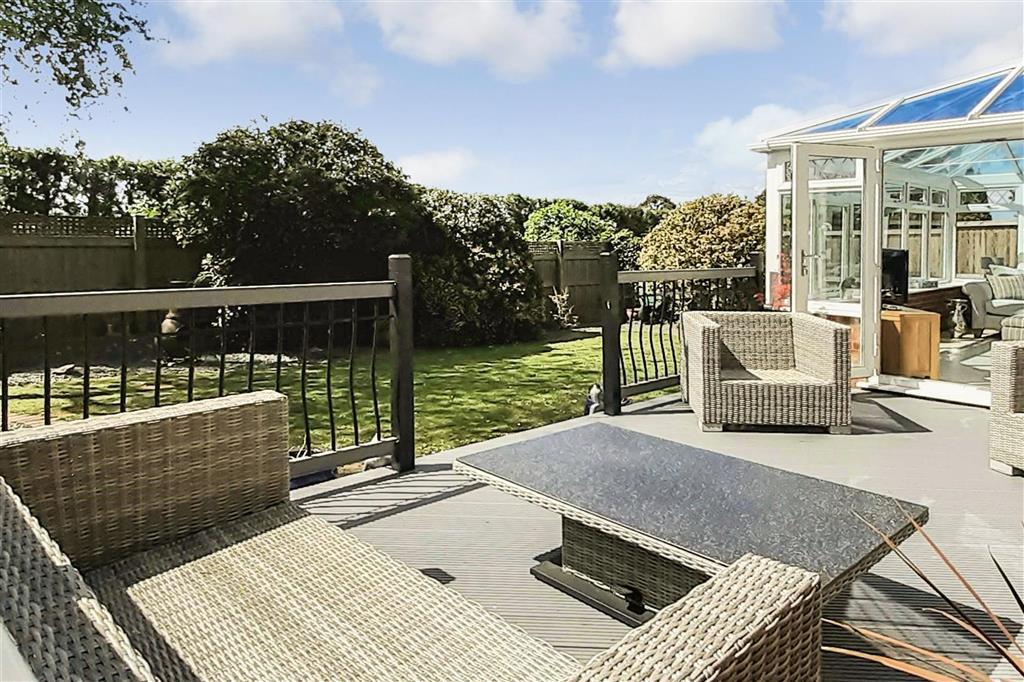 Rear Garden *
