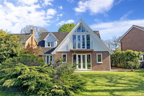 7 Barclay Close, Fetcham, Leatherhead, KT22 9SY