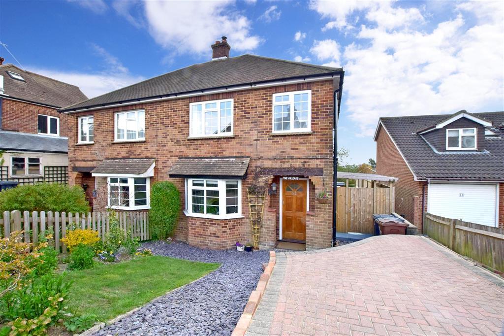 Beeches Road, Crowborough, East Sussex 3 bed semidetached house £410,000