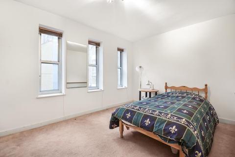 9a Brunswick Mews, London, W1H 7FB