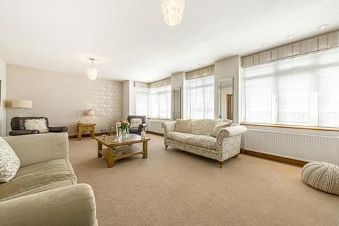 52 Flax Bourton Road, Failand, Bristol, BS8 3UN
