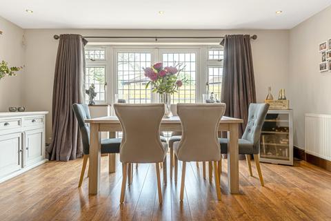 52 Flax Bourton Road, Failand, Bristol, BS8 3UN