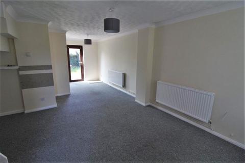 2 bedroom semi-detached house to rent, Munnings Close, Ipswich, IP3