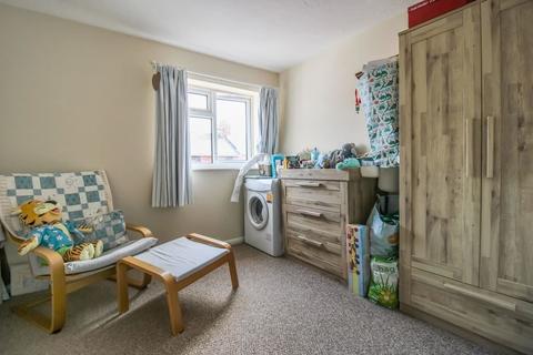 74 Rose Street, Swindon, SN2 2HZ