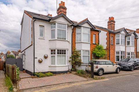 7 Rectory Lane, Ashtead, KT21 2BA