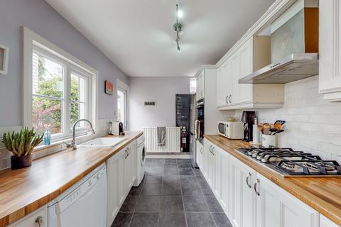 7 Rectory Lane, Ashtead, KT21 2BA