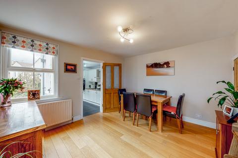 7 Rectory Lane, Ashtead, KT21 2BA