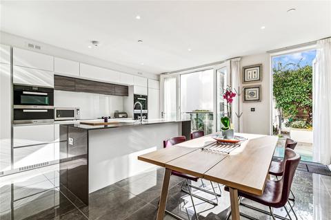 5 bedroom terraced house for sale, Chatham Road, SW11