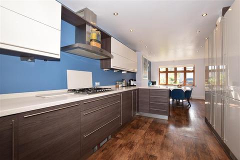 66a Coopersale Common, Coopersale, Epping, CM16 7QU