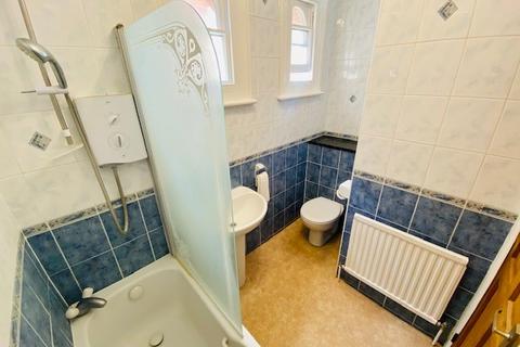 Studio to rent, ENYS ROAD, Eastbourne BN21