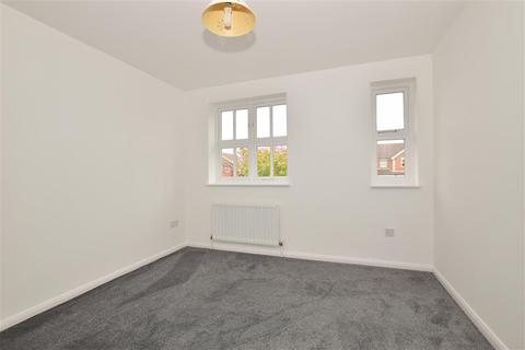 5 Caldecote Close, Rainham, Gillingham, ME8 8TP