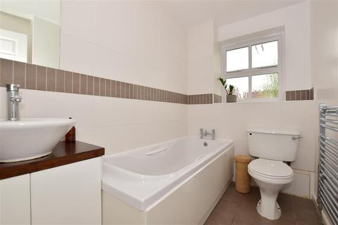 5 Caldecote Close, Rainham, Gillingham, ME8 8TP