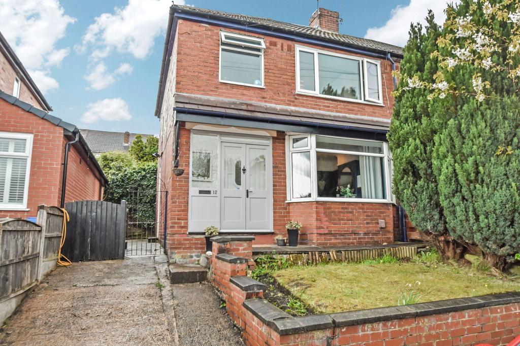Ajax Drive, Bury, BL9 3 bed semidetached house £210,000