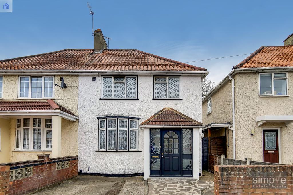 York Avenue, Hayes, UB3 3 bed semidetached house for sale £420,000
