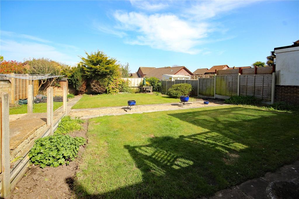 Harewood Avenue, Bournemouth, Dorset, BH7 2 bed bungalow £475,000