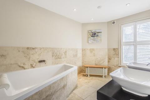 14 Hammelton Road, Bromley, BR1 3PY