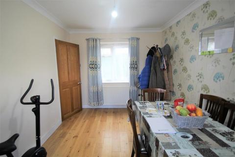 10 Bedfont Green Close, Feltham, TW14 8EG