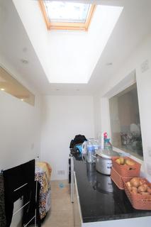 10 Bedfont Green Close, Feltham, TW14 8EG