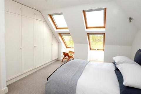 19 Recreation Road, Guildford, GU1 1HQ