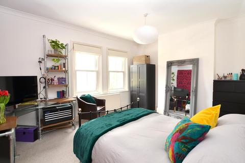 19 Recreation Road, Guildford, GU1 1HQ