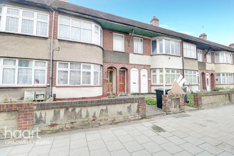 996 High Road, Romford, RM6 4BA