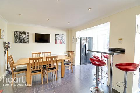 3 Beech Tree Glade, London, E4 6BG